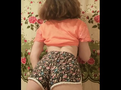 ❤️ Sexy jonge babe die haar short uittrekt voor de camera ️ Russian porno at us nl.quizfarmature.ru ❌