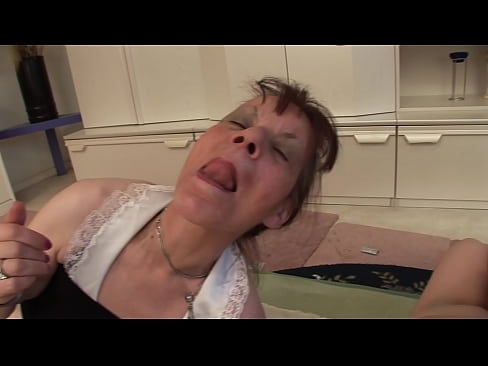 ❤️ Twee oma's en een opa hebben een triootje ️ Russian porno at us nl.quizfarmature.ru ❌